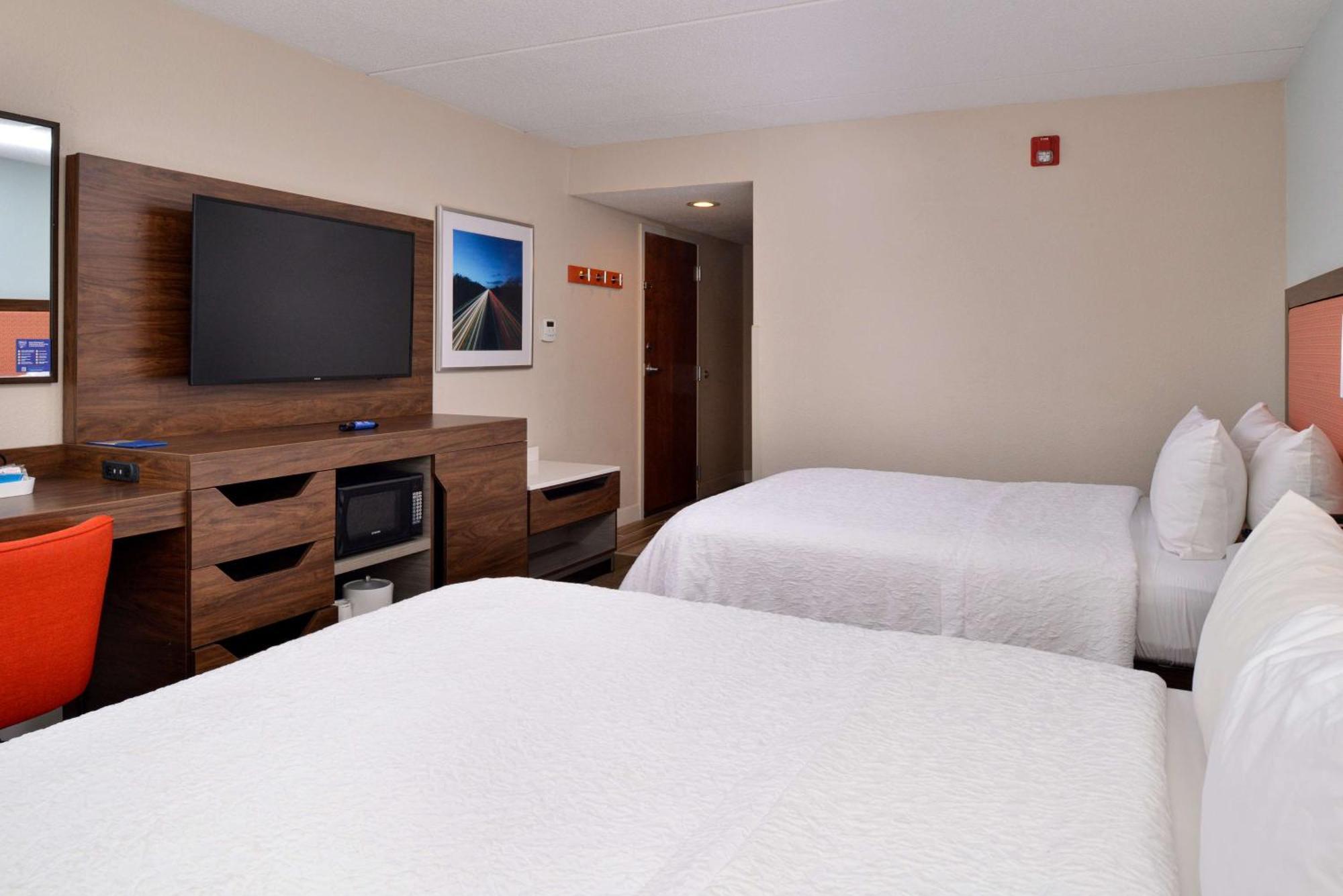 Hampton Inn Хендерсон Экстерьер фото