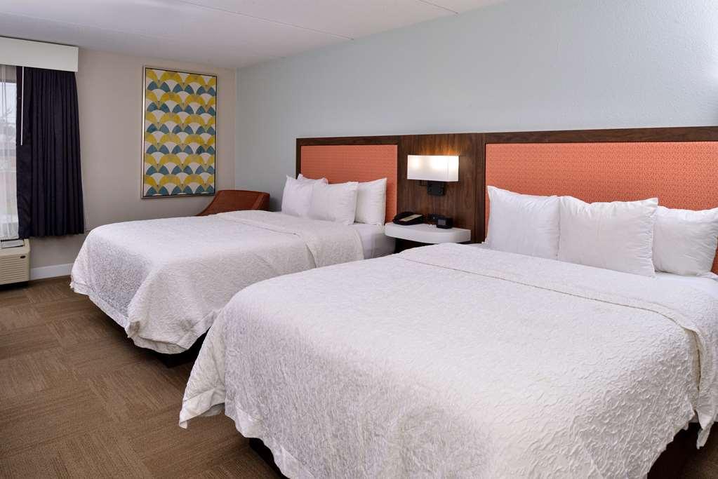 Hampton Inn Хендерсон Номер фото