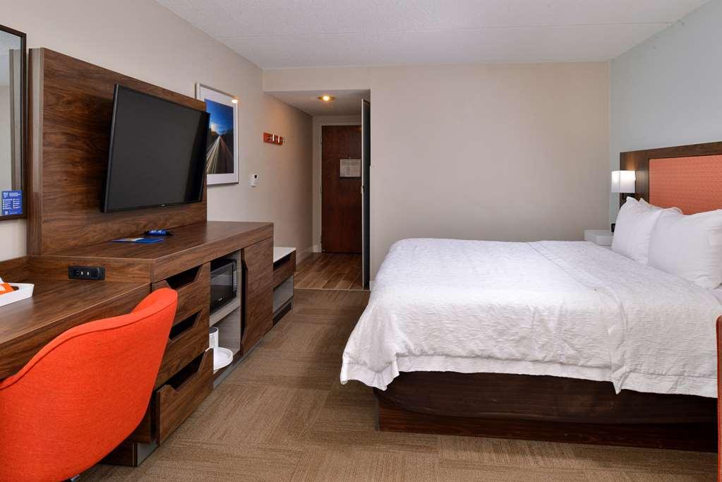 Hampton Inn Хендерсон Номер фото